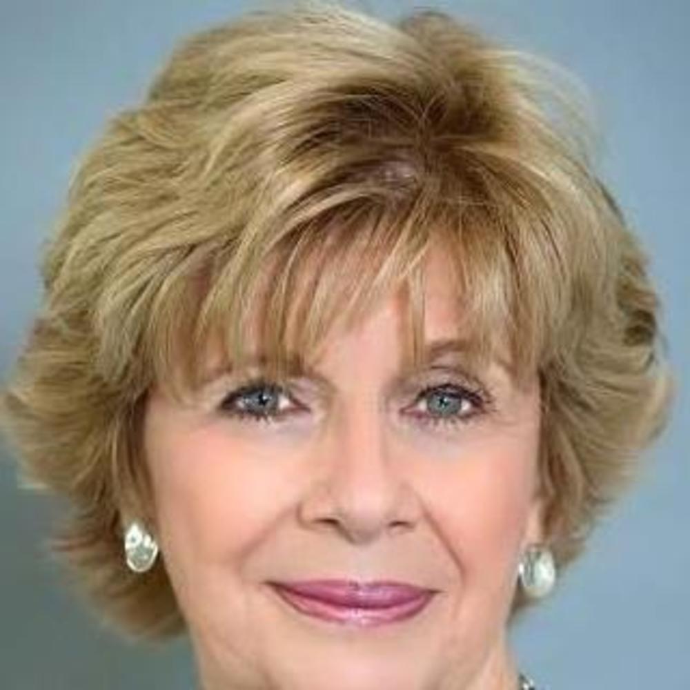 Meet your Posher, Nanette